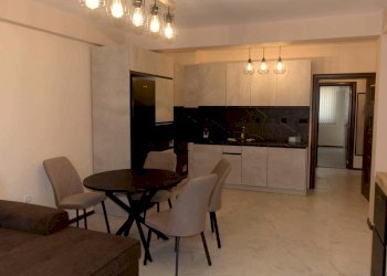 Two-room apartment Plovdiv (neighborhood Каменица 1) - photo 1