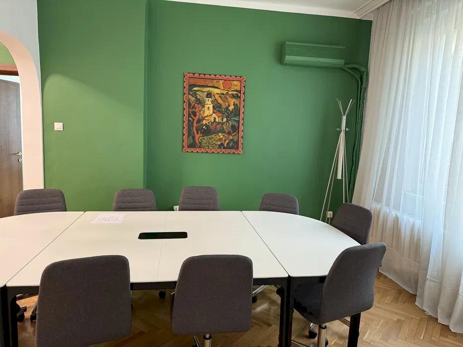 Trilocale Sofia (zona НДК) - foto 1