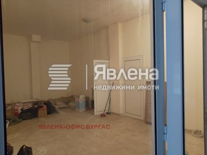 Магазин Бургас (квартал Възраждане) - фото 1