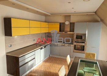 Quadrilocale Varna (zona Колхозен пазар) - foto 1