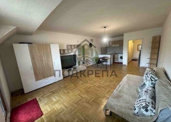 One-room apartment Plovdiv (neighborhood Център) - photo 1