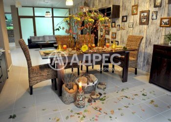 Locale Commerciale Burgas city, Burgas - foto 1