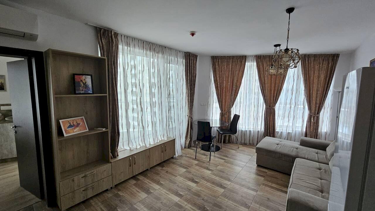 Monolocale Burgas (zona Славейков) - foto 1
