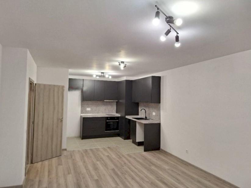 Monolocale Sofia (zona Зона Б-5-3) - foto 1