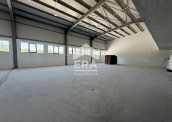 Warehouse Veliko Tarnovo (neighborhood Промишлена зона - Юг) - photo 1