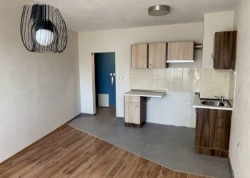 Monolocale Sofia (zona Сухата река) - foto 1
