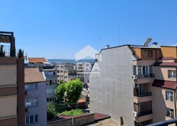 Trilocale Varna (zona Погреби) - foto 7