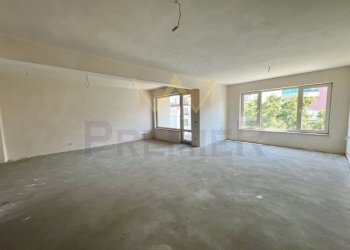 Three-room apartment Varna (neighborhood Бриз) - photo 1