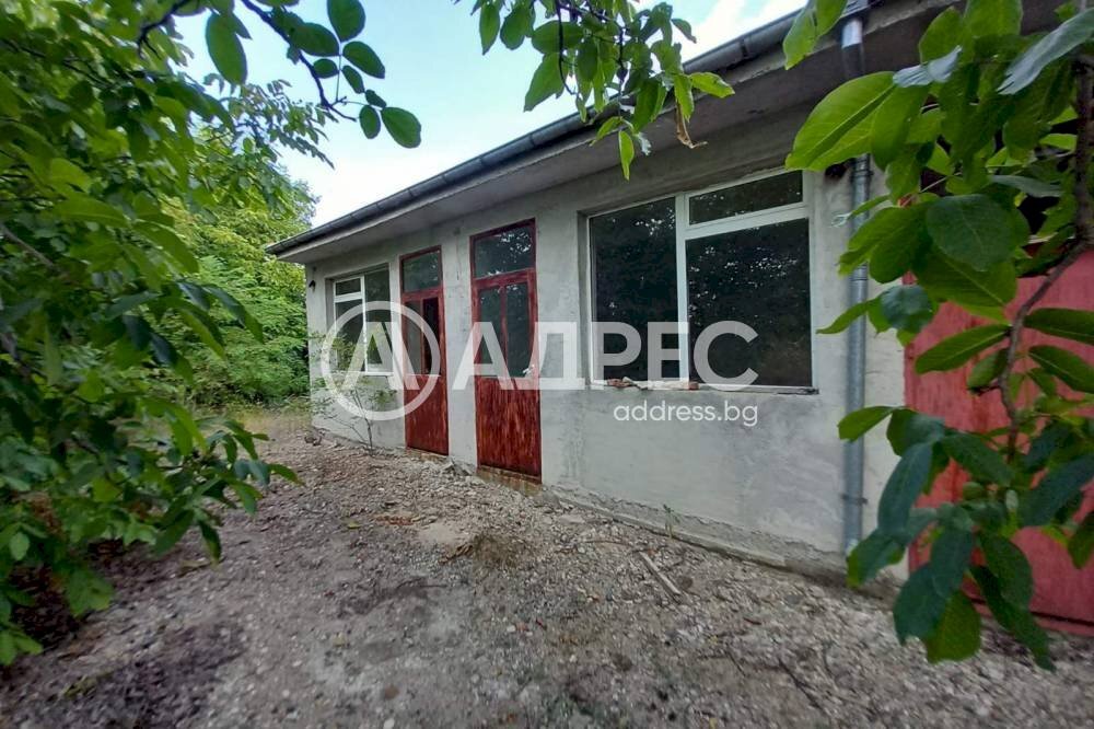Locale Commerciale Chernozemen village, Plovdiv - foto 1