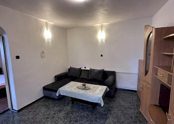 Porzione di casa Sofia (zona Люлин 8) - foto 1