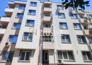 Three-room apartment Varna (neighborhood ЖП Гара) - photo 1